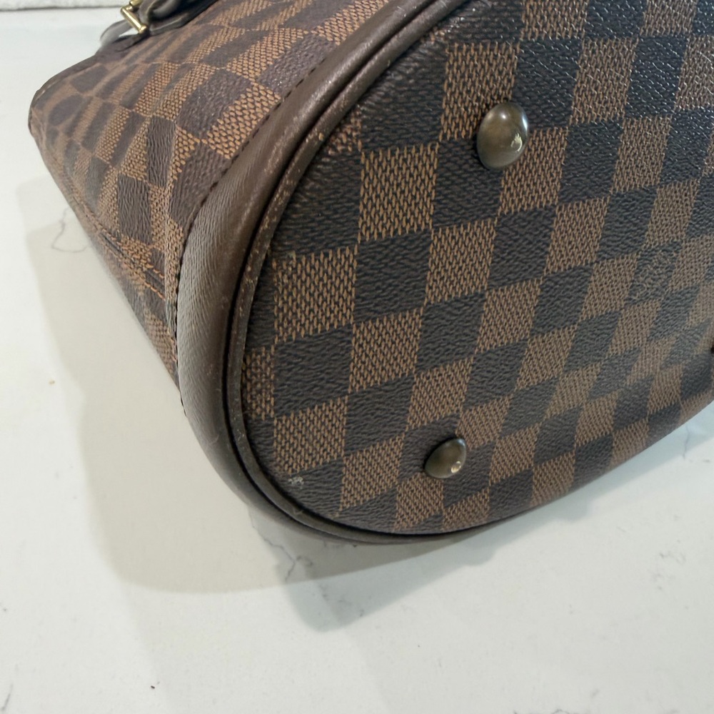Louis Vuitton Brown Damier Bucket Tote - Picture 4 of 12